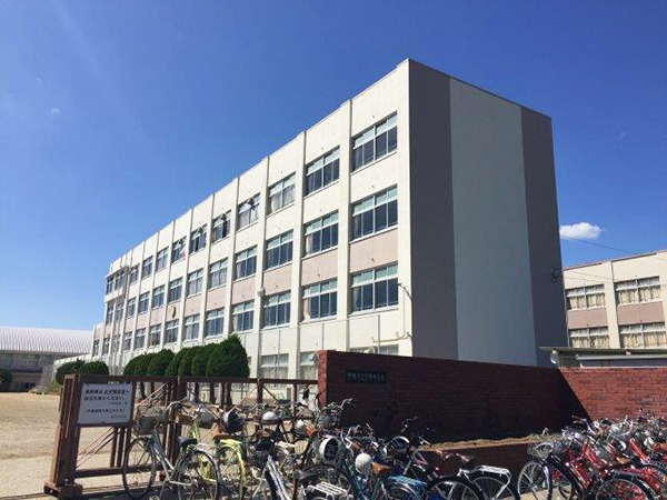 豊岡中学校 画像